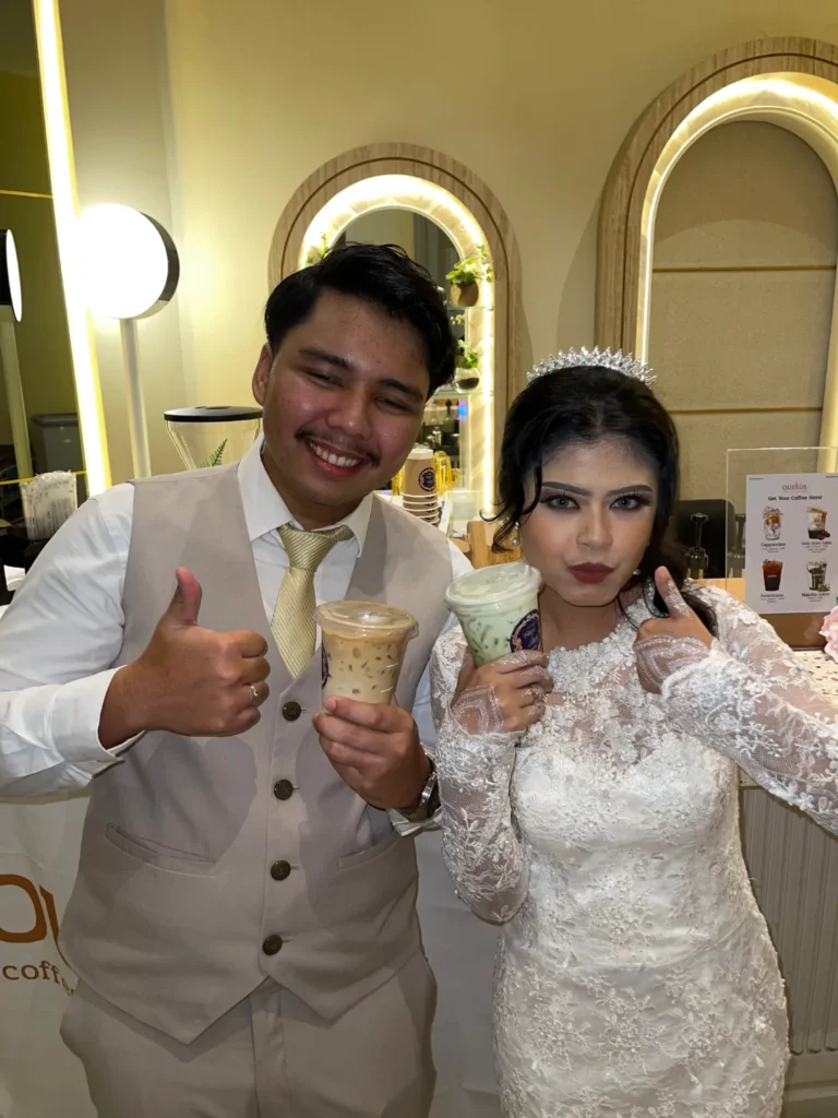 WEDDINGS (15)