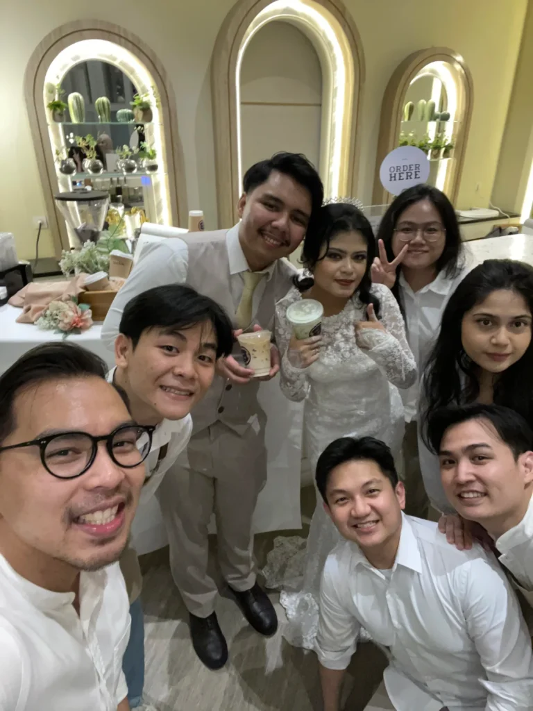 WEDDINGS (16)
