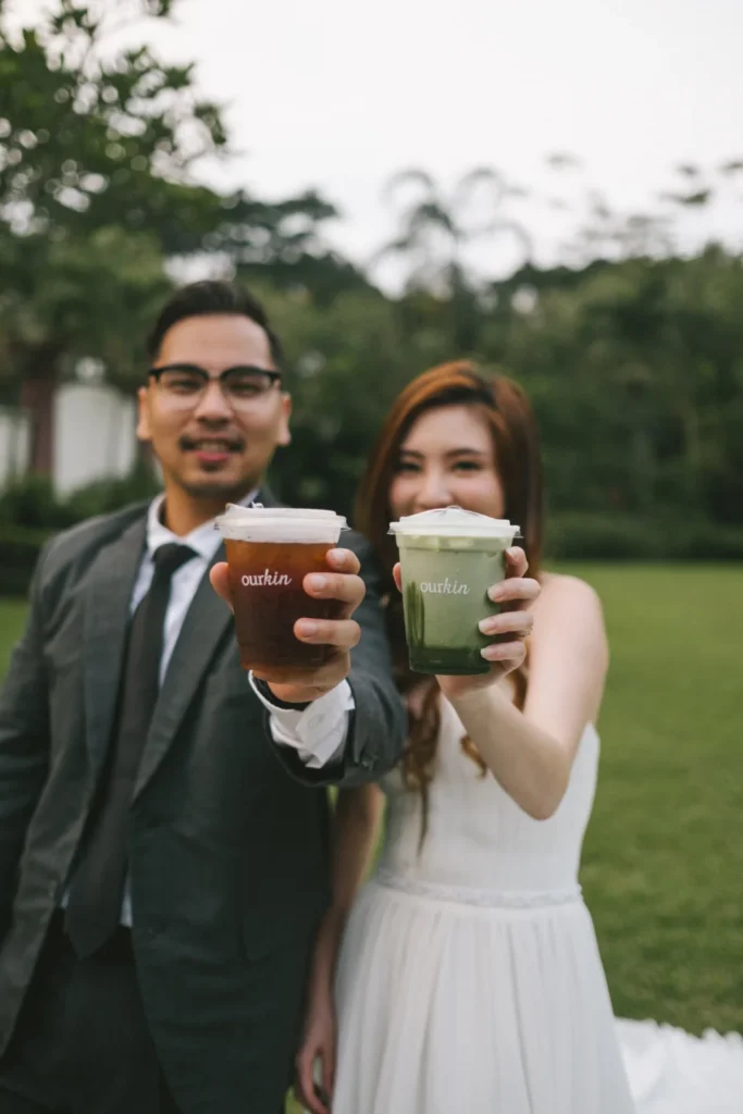 WEDDINGS (18)